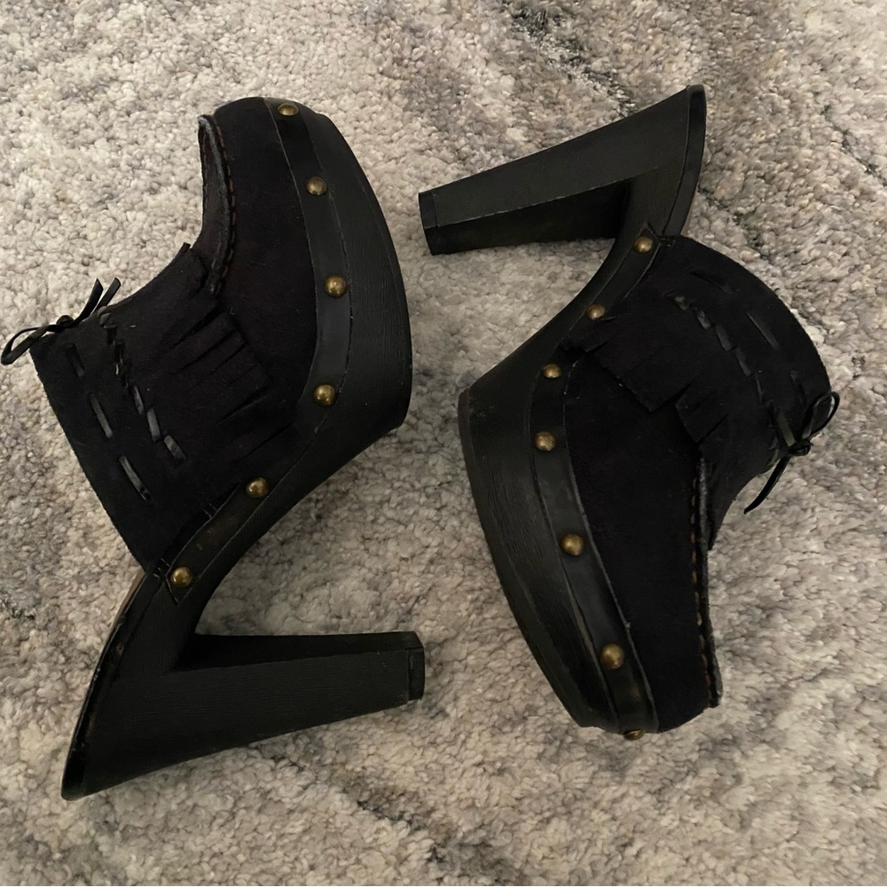 LEI Studded Vintage Clogs Size 8, Y2K - Picture 2 of 4